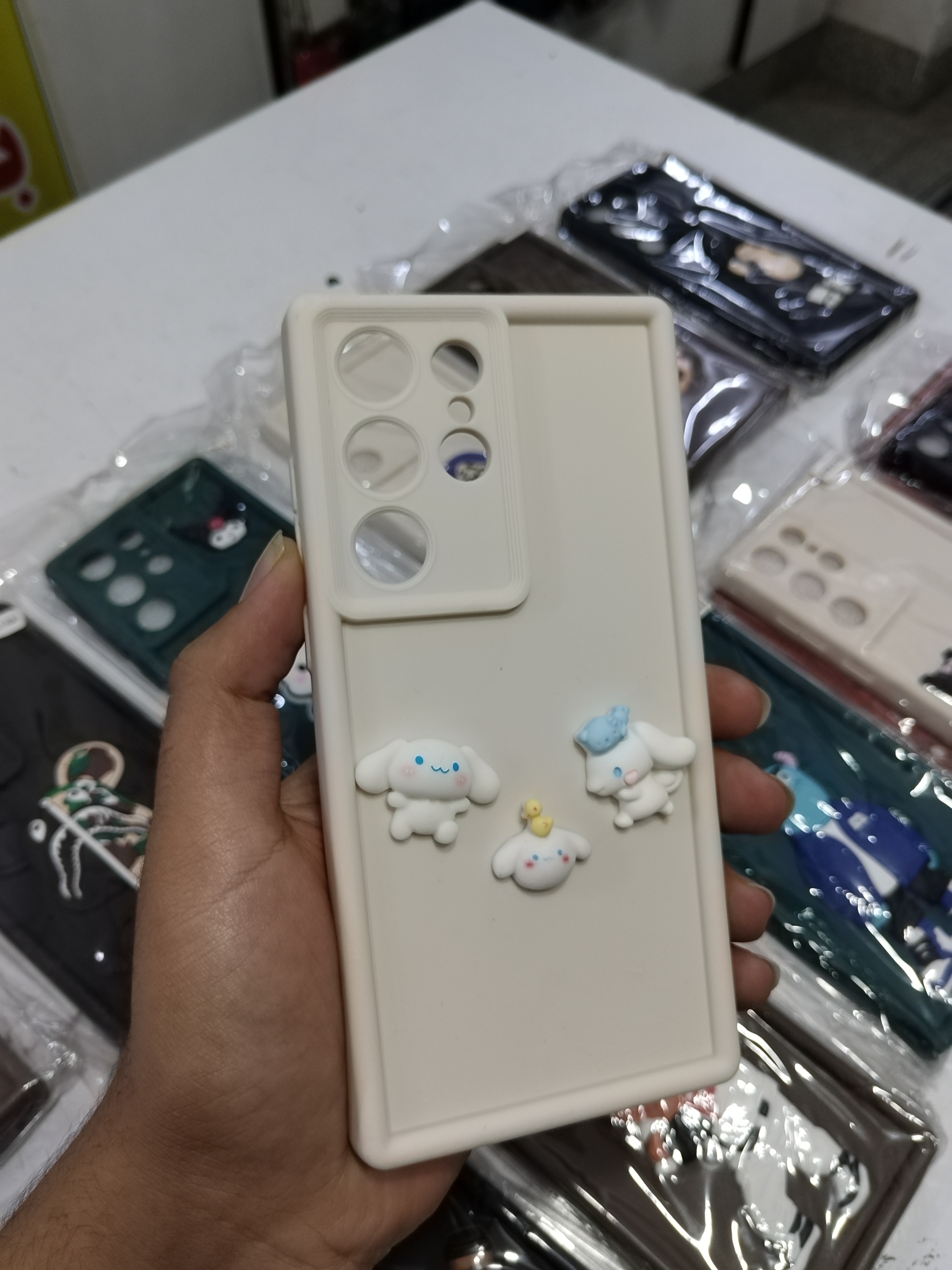 قاب گوشی Galaxy S23 Ultra سامسونگ طرح سیلیکونی Solid عروسکی فانتزی برجسته سه بعدی محافظ لنزدار طرح عروسکی