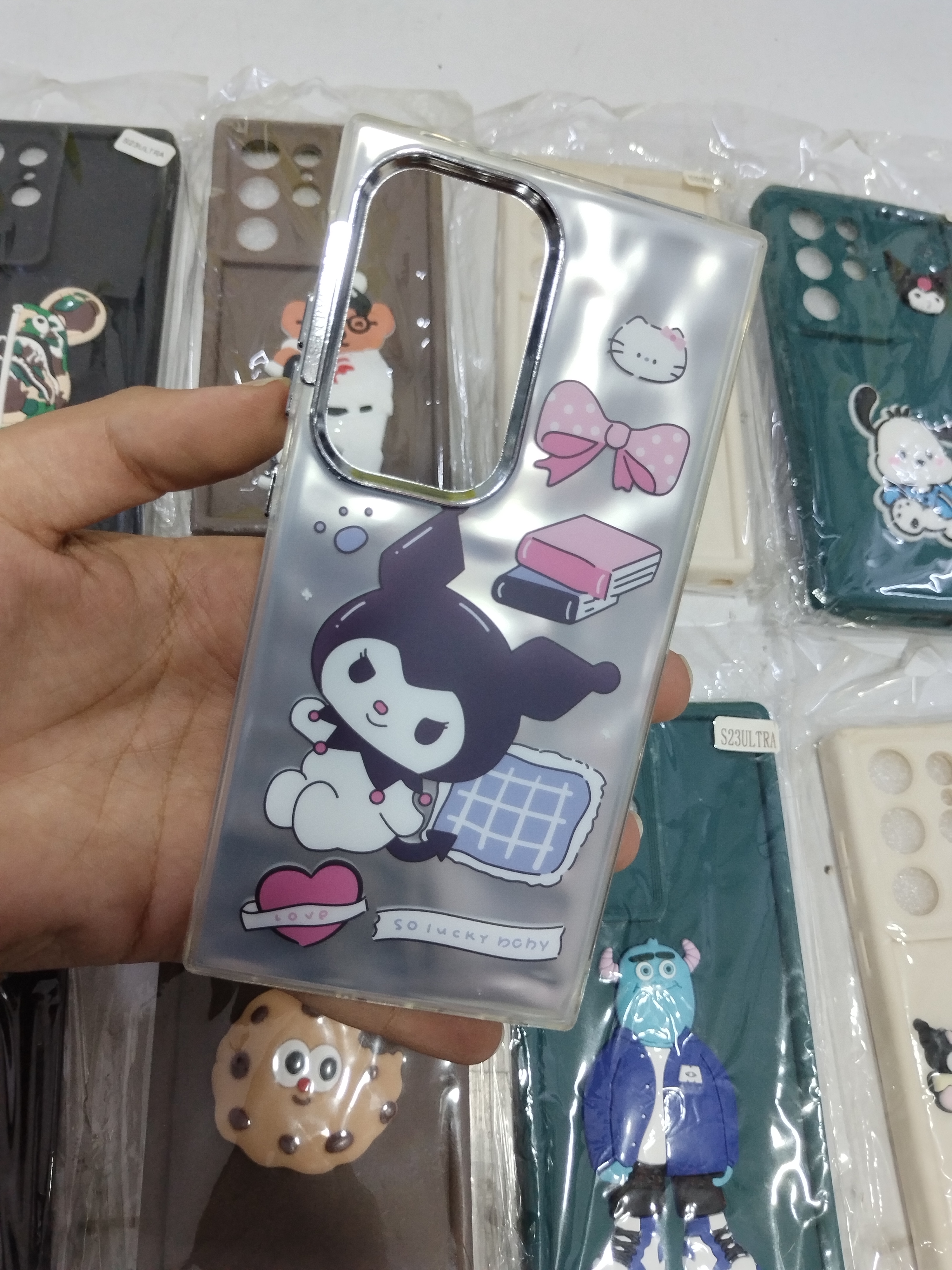 قاب گوشی Galaxy S24 Ultra سامسونگ طرح عروسکی فانتزی هلوگرام سه بعدی طرح کرومی