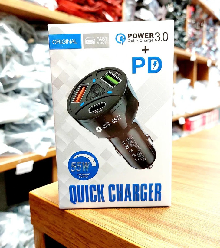 شارژر فندکی ۳ پورت ۵۵ وات فست شارژ QC3 با دو خروجی USB و یک خروجی PD