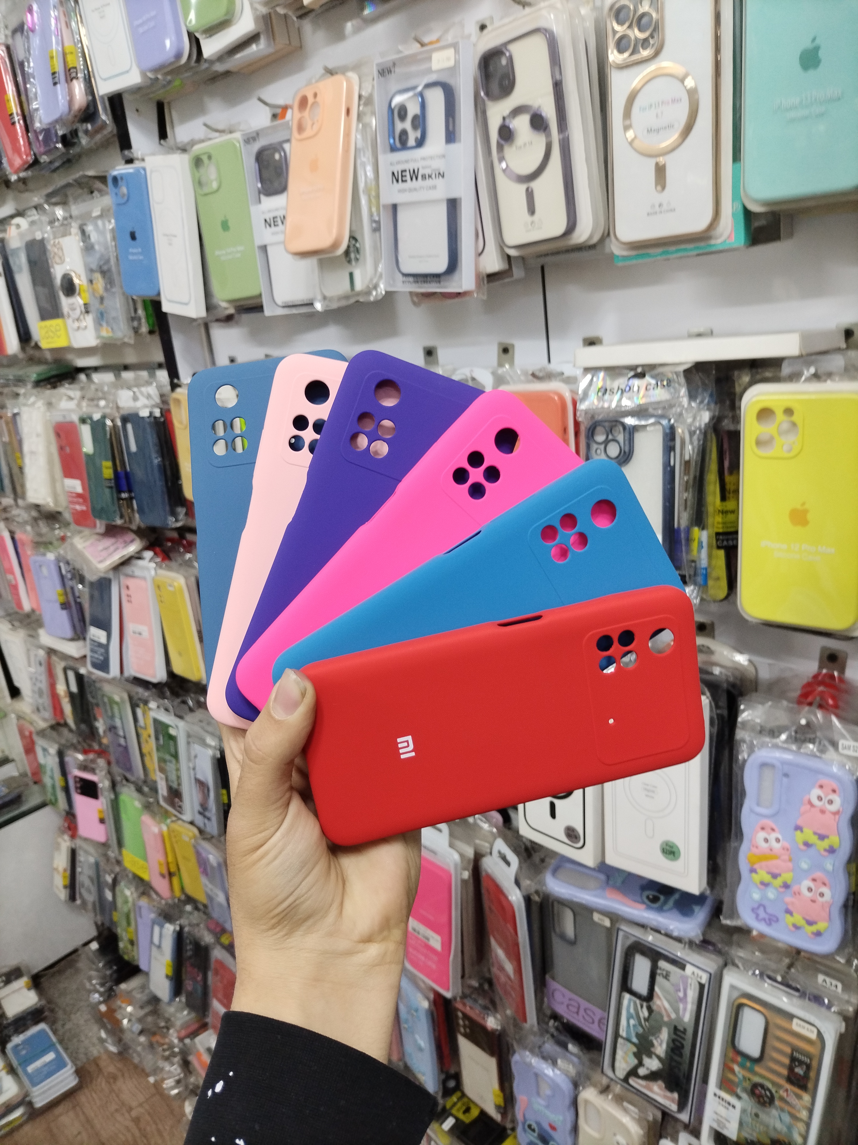 کاور سیلیکونی تک رنگ اورجینال Xiaomi Poco M4 Pro 4G مدل پاک کنی اصل (اورجینال )