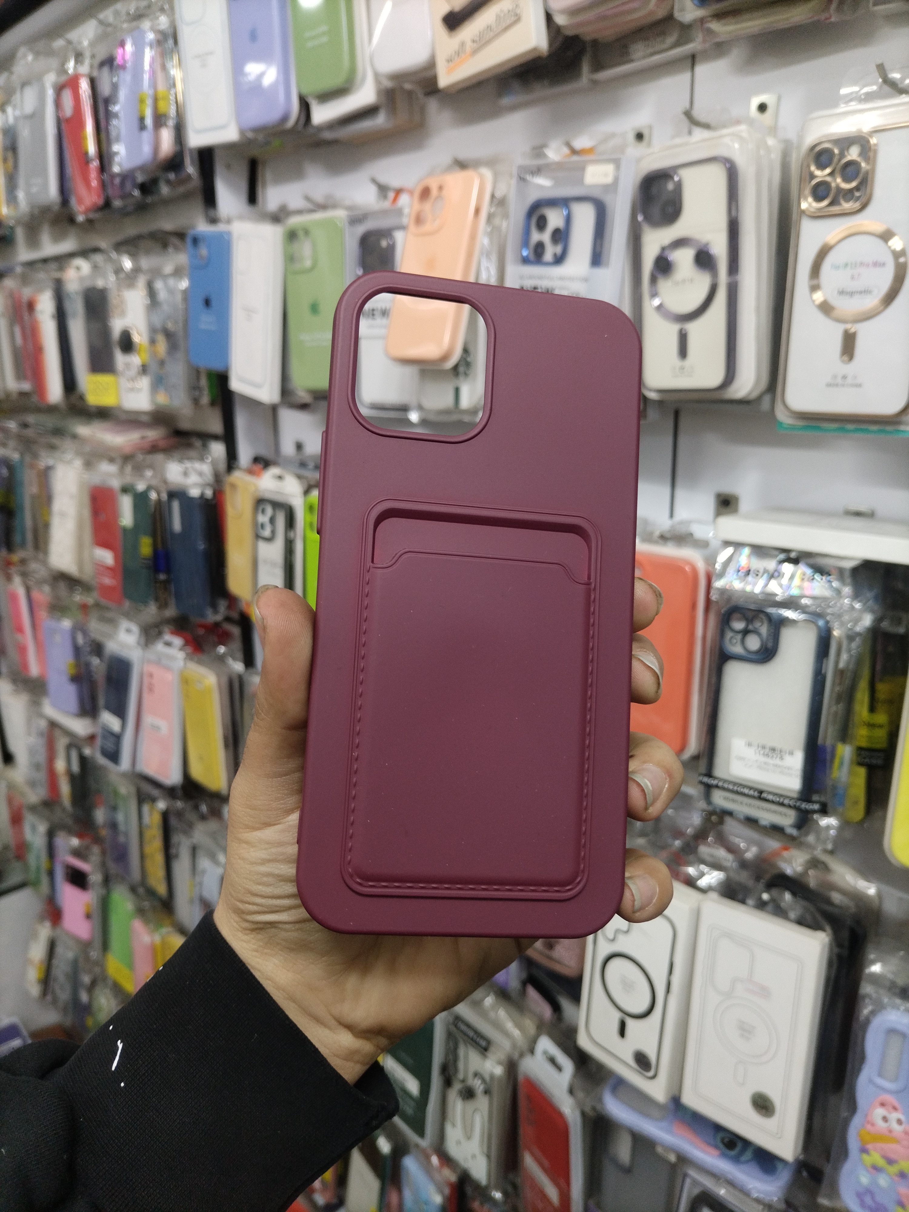 قاب طرح سیلیکونی آیفون 12 پرومکس | Iphone 12 Pro Max جاکارتی دار