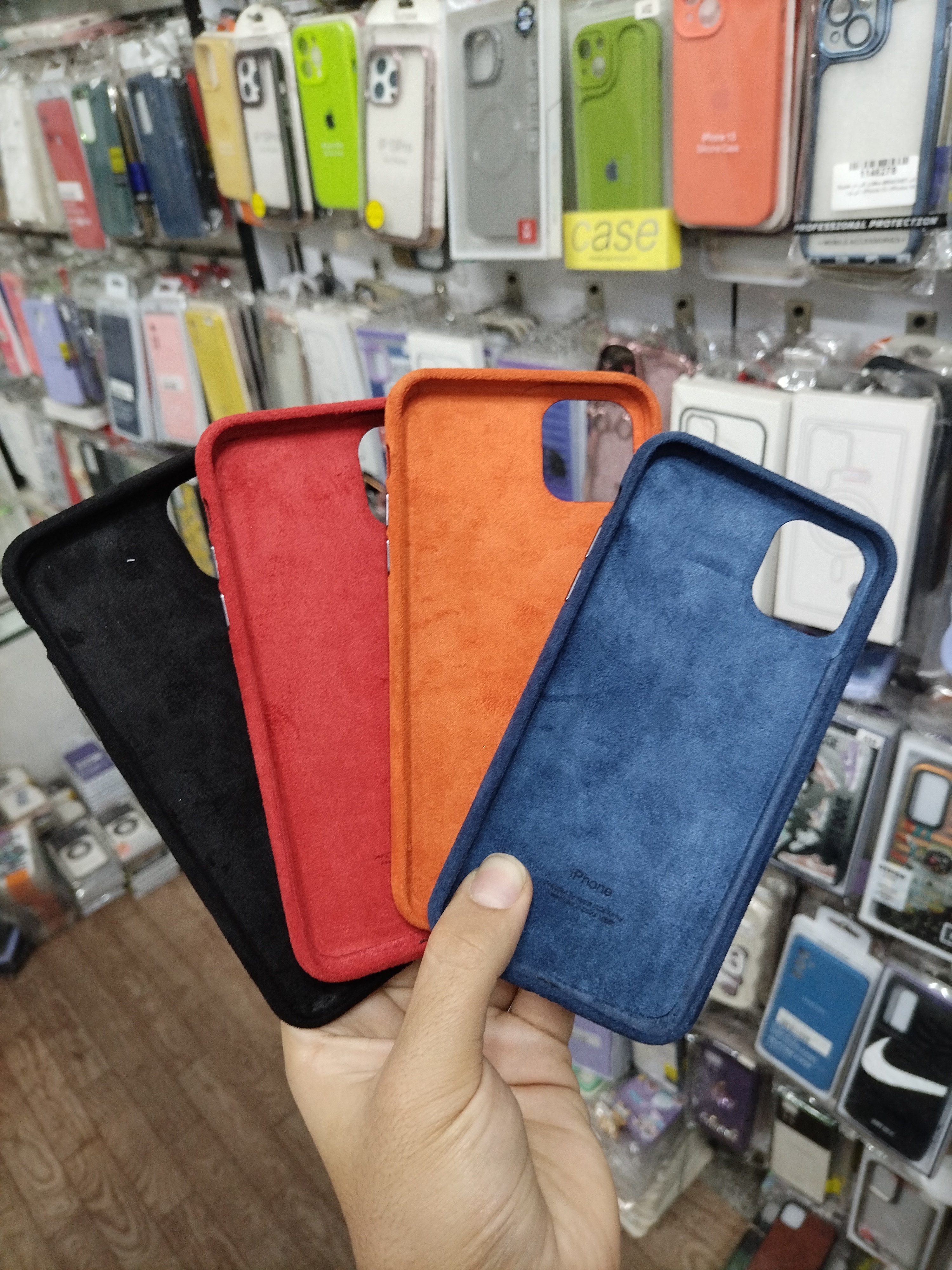 قاب مخملی آیفون 11 پرومکس | Iphone 11 Pro Max طرح سیلیکونی مخملی
