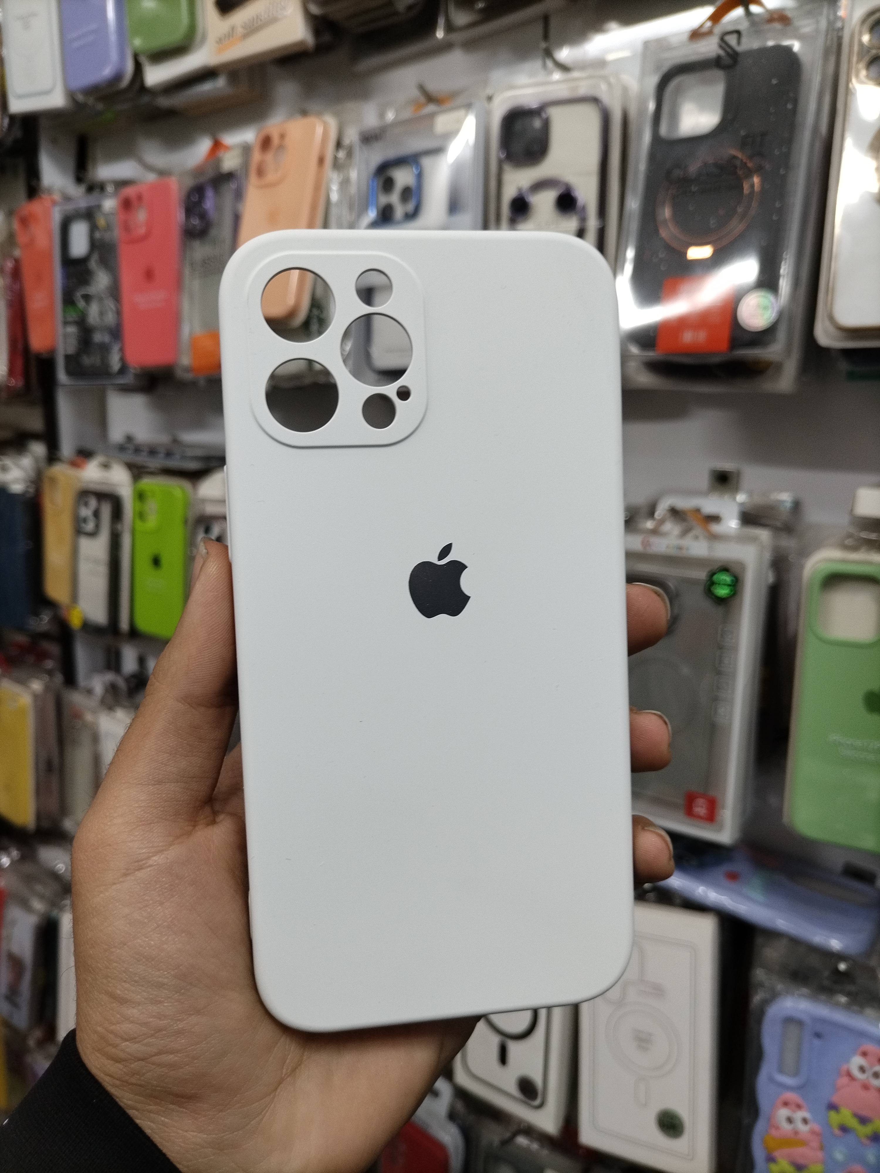 کاور سیلیکونی اپل مناسب برای iPhone 12 Pro Max سفید