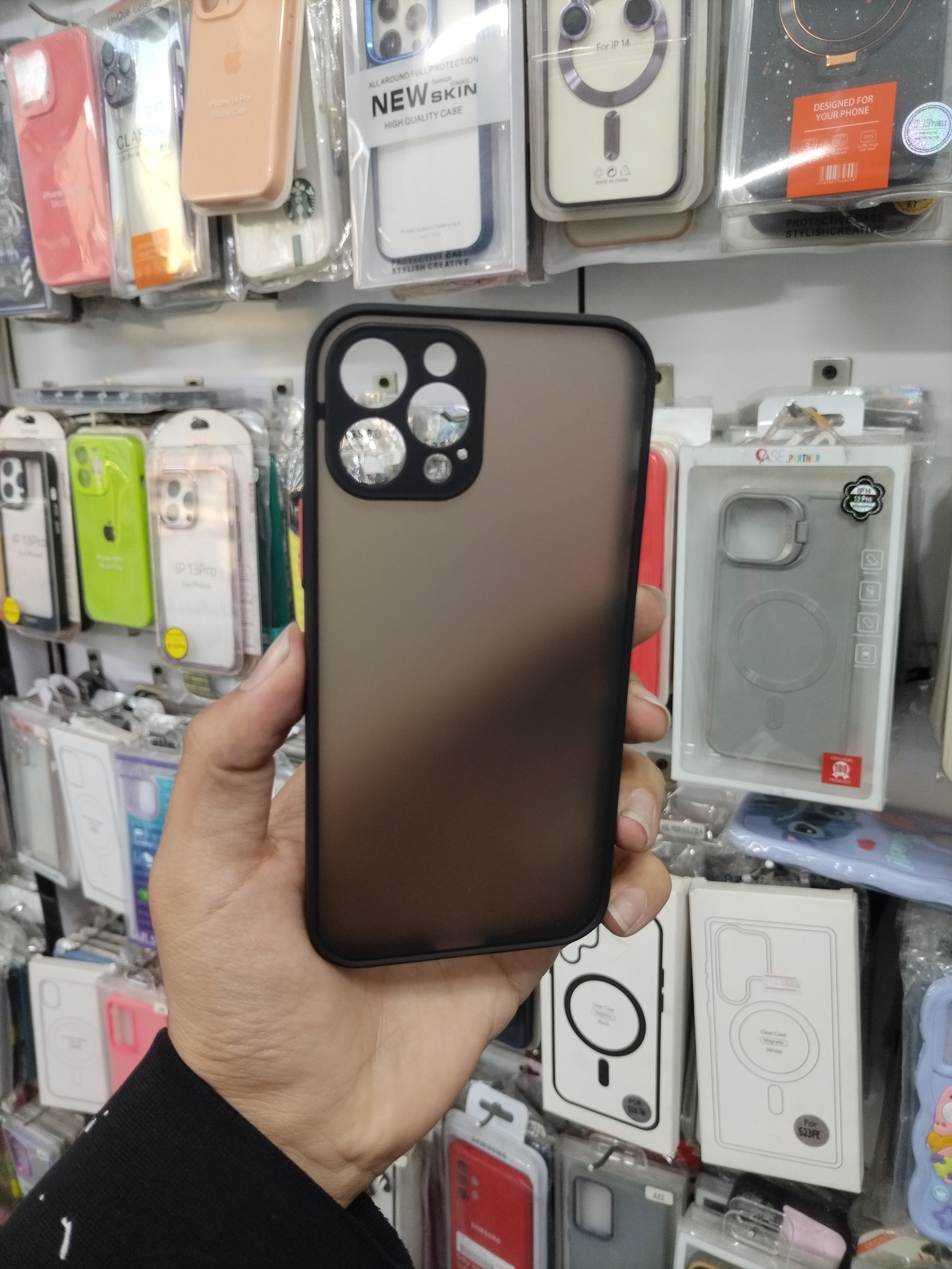 قاب گوشی ایفون 12 پرو کاور Iphone 12 pro مات